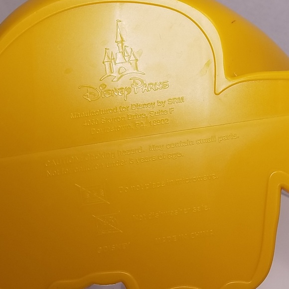 New Disneyland 2018 Holiday Pluto popcorn bucket - Picture 5 of 6